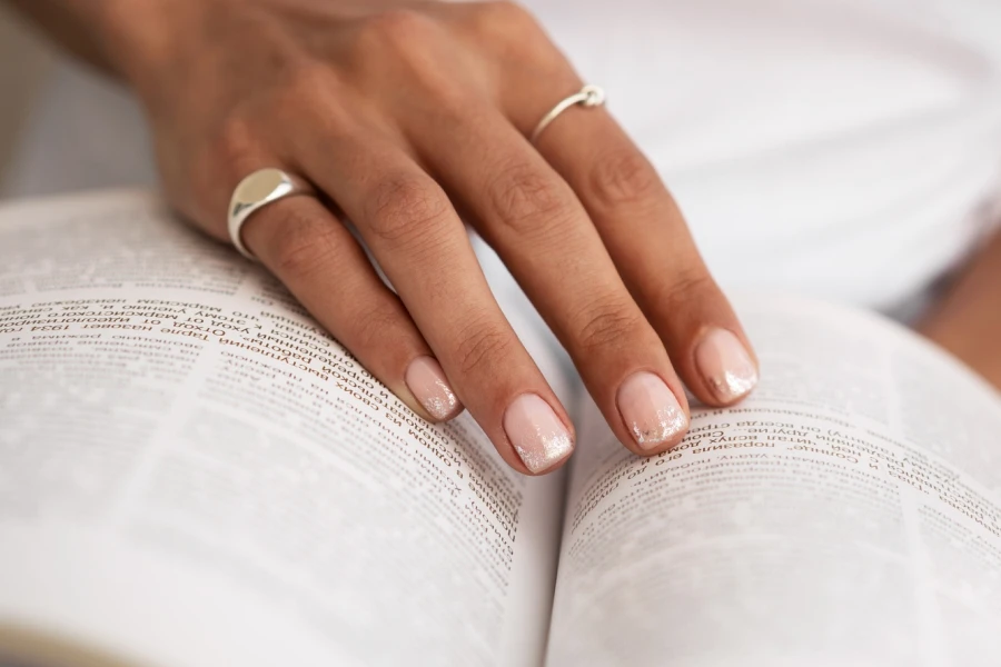 Manicure Nail Tool